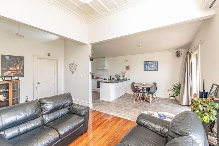 Photo of property in 19 Kelvin Street, Aramoho, Wanganui, 4500