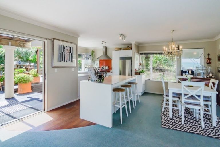 Photo of property in 9 Jeep Road, Raumati South, Paraparaumu, 5032