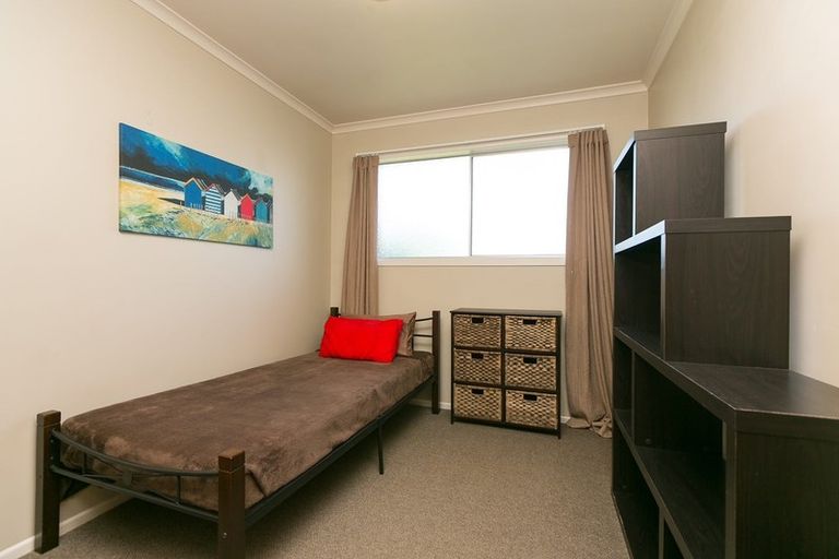 Photo of property in 1 Tiromoana Crescent, Bell Block, New Plymouth, 4312