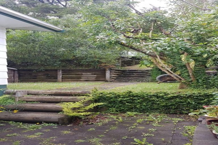 Photo of property in 1/84 Stredwick Drive, Torbay, Auckland, 0630