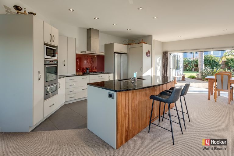 Photo of property in 111 Koutunui Road, Athenree, Katikati, 3177