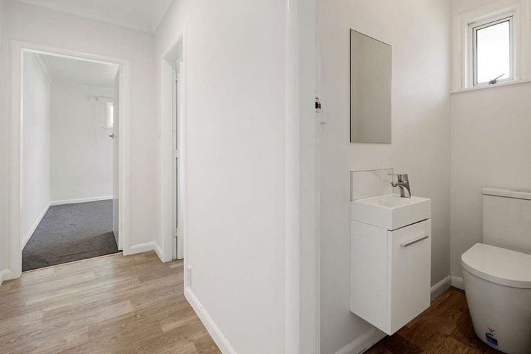 Photo of property in 86 Grey Street, Cambridge, 3434