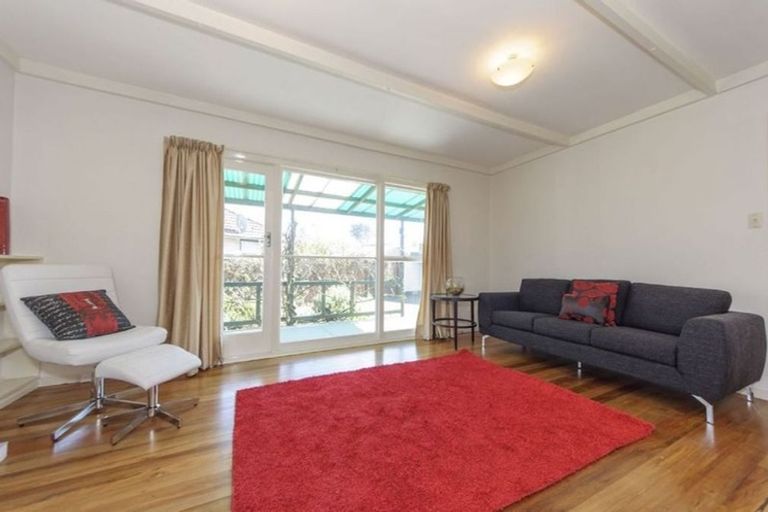 Photo of property in 202 Beach Road, North New Brighton, Christchurch, 8083