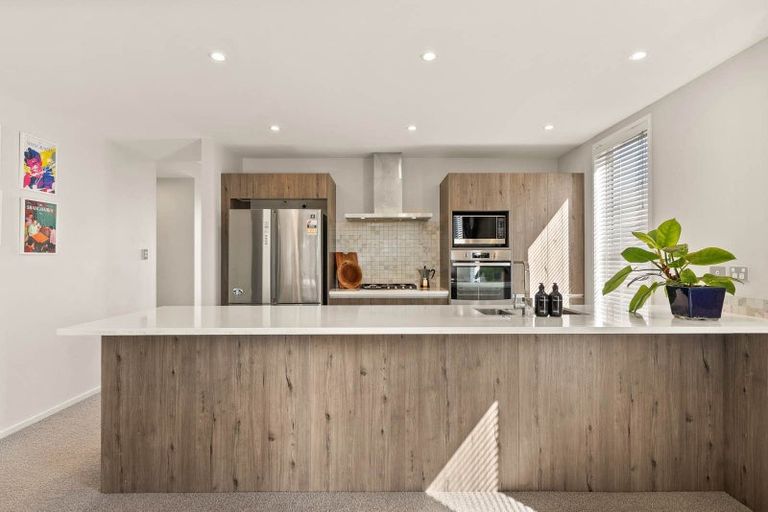 Photo of property in 91 Glidepath Road, Hobsonville, Auckland, 0616