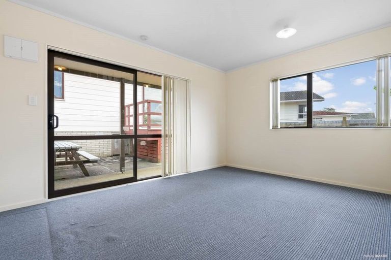 Photo of property in 66 Boundary Road, Clover Park, Auckland, 2019