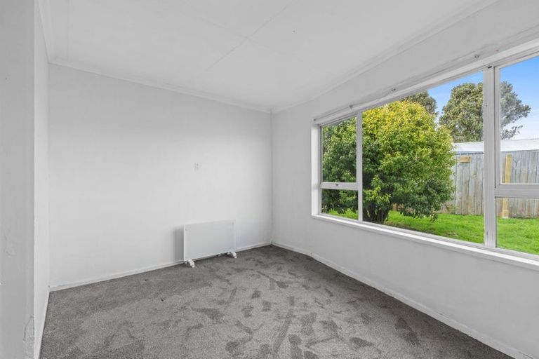 Photo of property in 20 Kinross Street, Levin, 5510