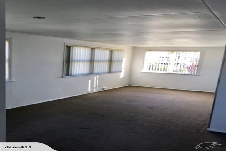 Photo of property in 2/7 Duke Street, Papakura, 2110