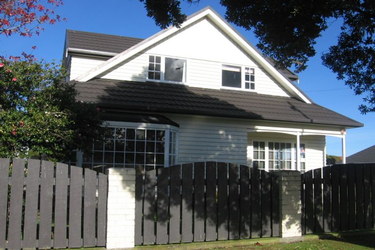 Photo of property in 292 Waterloo Road, Waterloo, Lower Hutt, 5011