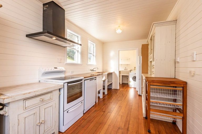 Photo of property in 46 Townsend Road, Miramar, Wellington, 6022