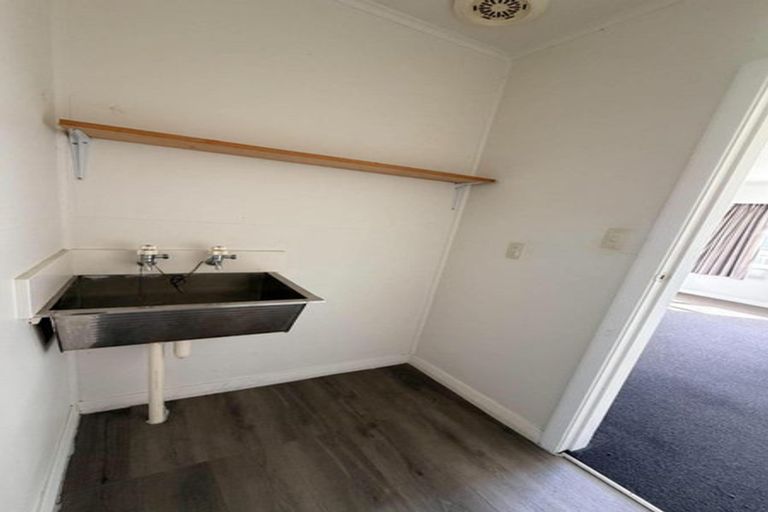 Photo of property in 138 Reynolds Street, Taita, Lower Hutt, 5011