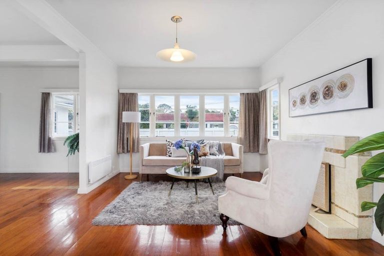 Photo of property in 1/91 Nile Road, Milford, Auckland, 0620