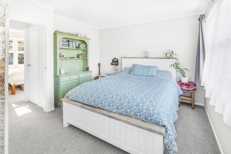 Photo of property in 12 Cecil Street, St Andrews, Hamilton, 3200