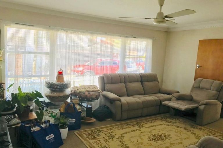 Photo of property in 1/127 Coronation Road, Papatoetoe, Auckland, 2025