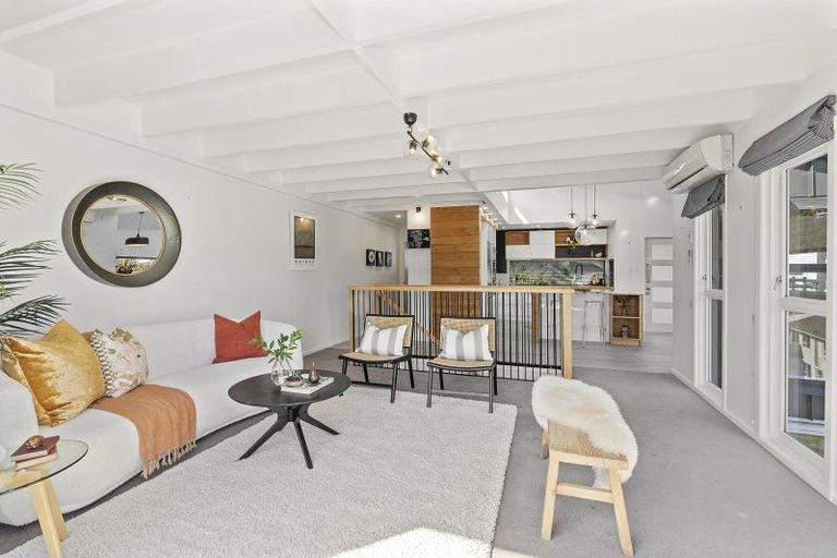 Photo of property in 51a Mandalay Terrace, Khandallah, Wellington, 6035