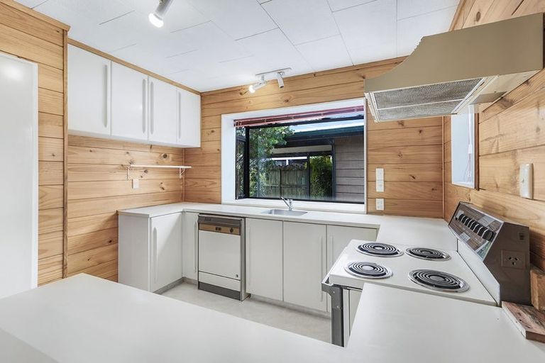 Photo of property in 302c Cambridge Road, Hillcrest, Hamilton, 3216