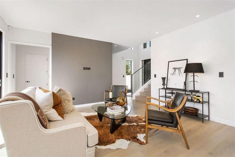 Photo of property in 12a Memorial Avenue, Ilam, Christchurch, 8053