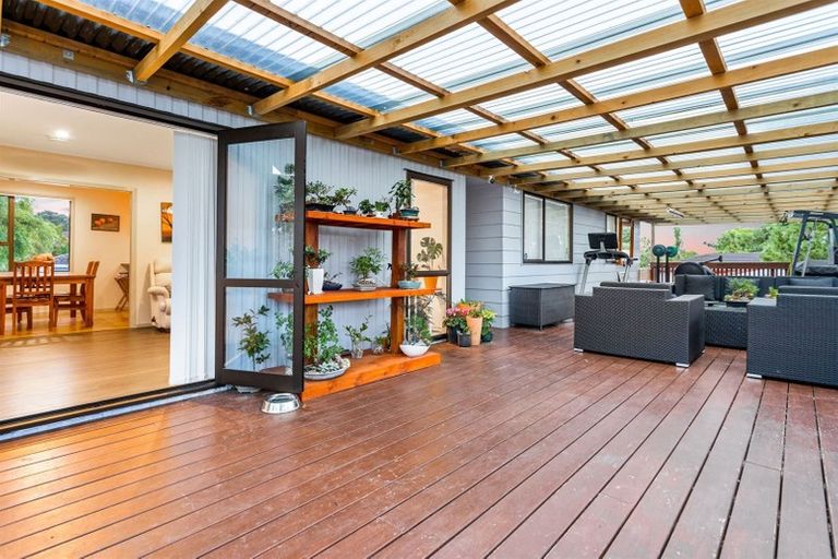 Photo of property in 154 Solar Road, Glen Eden, Auckland, 0602