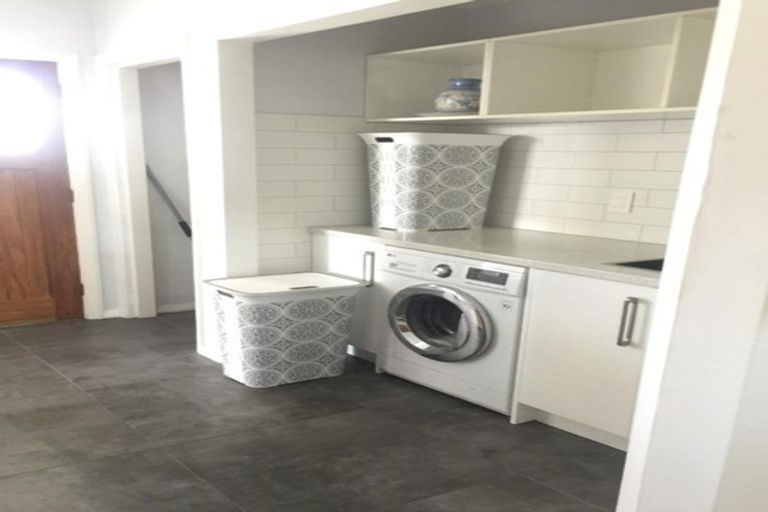 Photo of property in 142 Edgecumbe Road, Tauranga South, Tauranga, 3112