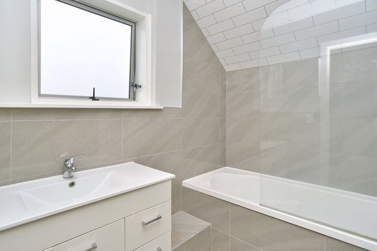 Photo of property in 1/9 Barrie Street, Addington, Christchurch, 8024