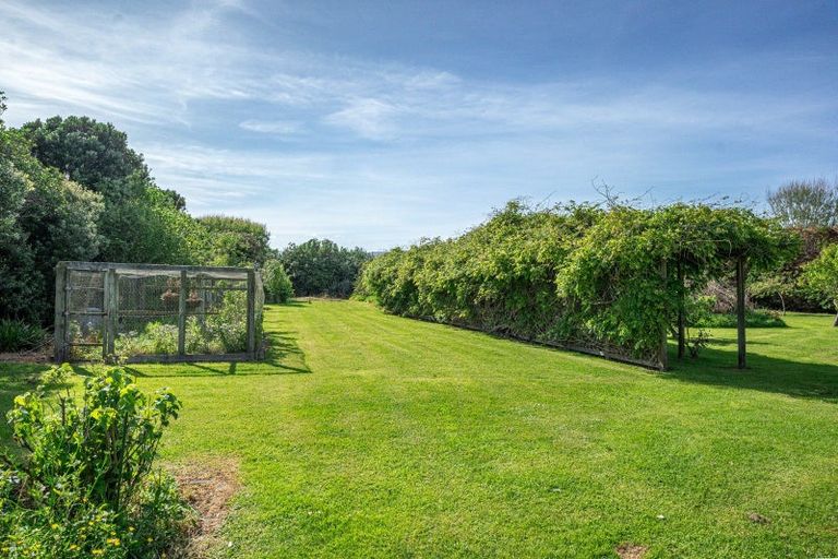 Photo of property in 21a Atkinson Avenue, Otaki Beach, Otaki, 5512
