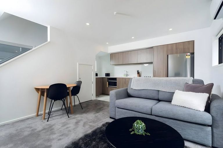 Photo of property in 4/221 Armagh Street, Christchurch Central, Christchurch, 8011