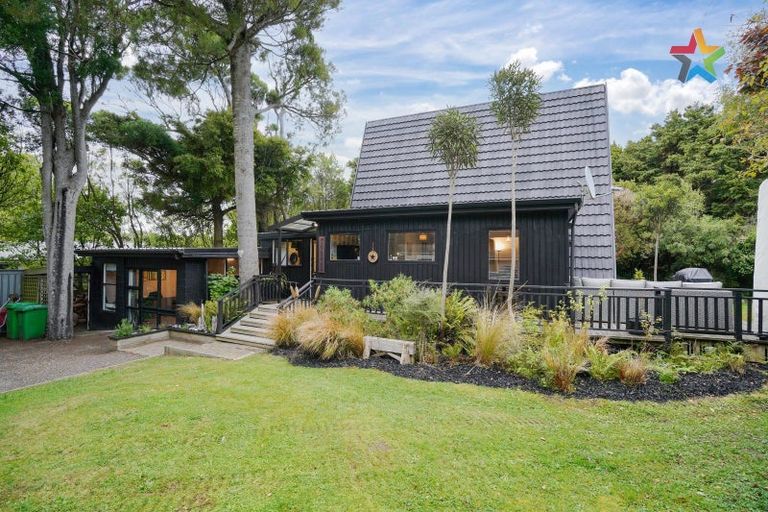 Photo of property in 84 Ruru Avenue, Otatara, Invercargill, 9879