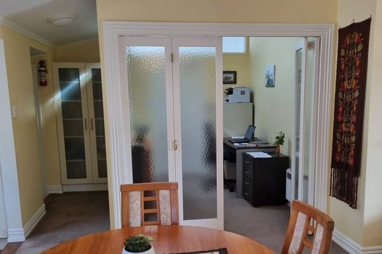 Photo of property in 9 Hastings Parade, Devonport, Auckland, 0624