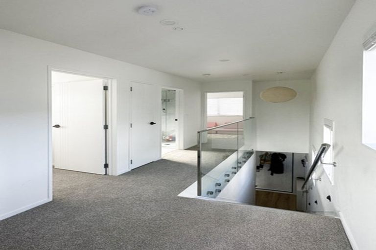 Photo of property in 94e Bay Street, Red Beach, 0932