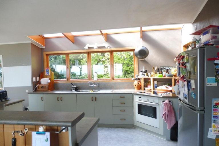 Photo of property in 408 Thames Coast Sh25 Road, Te Puru, Thames, 3575