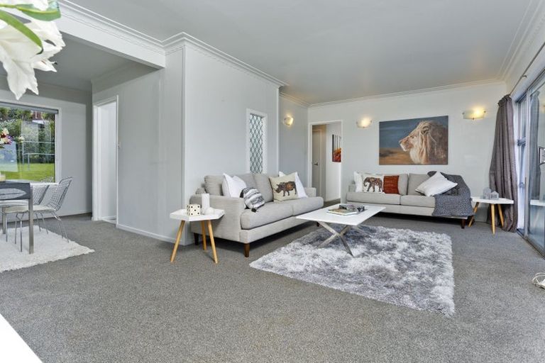 Photo of property in 3 Dunraven Place, Torbay, Auckland, 0630