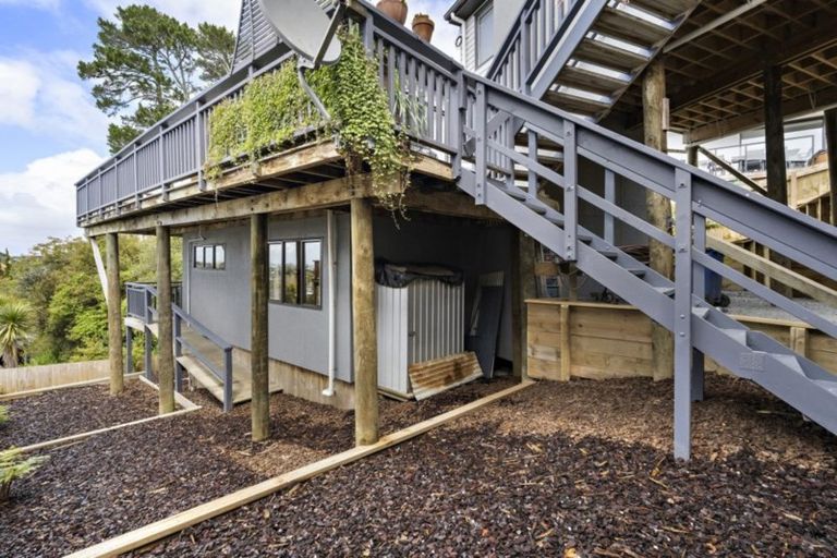 Photo of property in 278c Glamorgan Drive, Northcross, Auckland, 0630