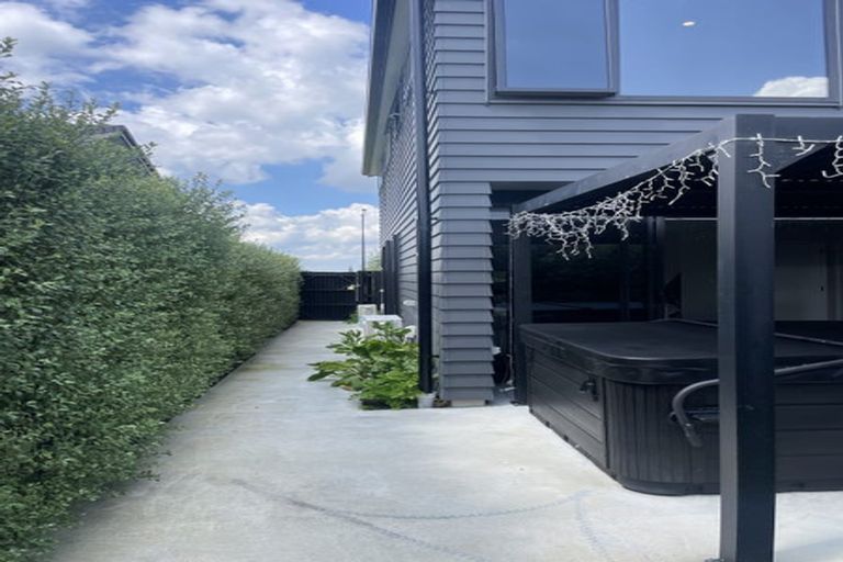 Photo of property in 15 Keys Street, Elderslea, Upper Hutt, 5018