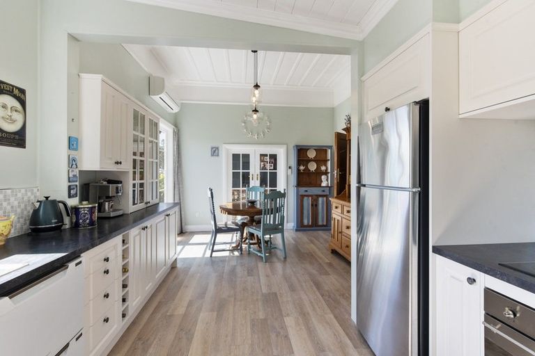 Photo of property in 129 Rangiuru Road, Otaki Beach, Otaki, 5512