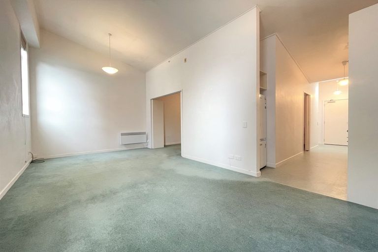 Photo of property in Dixonlane Apartments, 21/7 Feltex Lane, Te Aro, Wellington, 6011