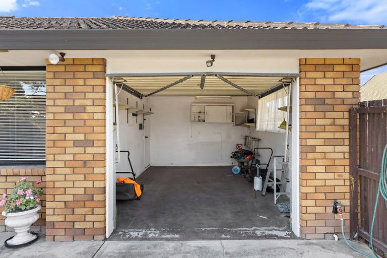 Photo of property in 1/142 Racecourse Road, Sockburn, Christchurch, 8042