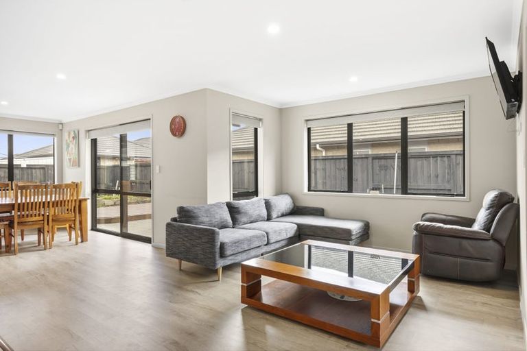 Photo of property in 73 Moonlight Drive, Rototuna North, Hamilton, 3210