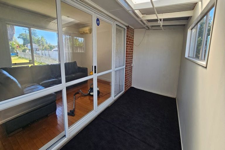 Photo of property in 9 Plymouth Place, Papatoetoe, Auckland, 2025
