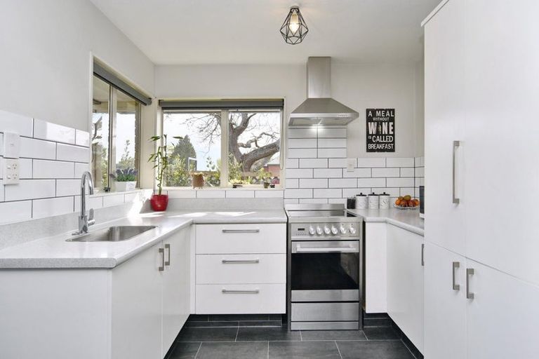 Photo of property in 3/818 Main North Road, Belfast, Christchurch, 8051