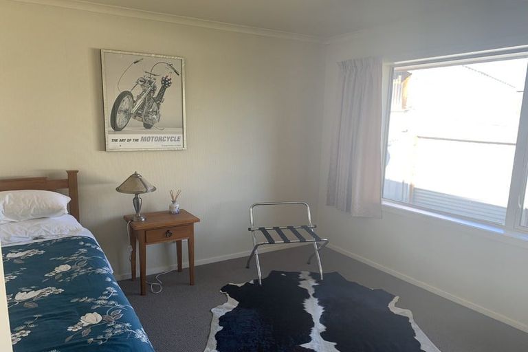 Photo of property in 16 Cross Street, Geraldine, 7930