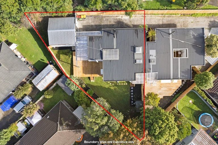 Photo of property in 2/8 Wilbur Place, Pakuranga Heights, Auckland, 2010