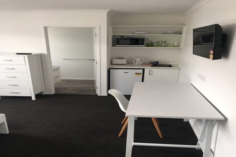 Photo of property in 1/16 Hogan Street, Hamilton East, Hamilton, 3216