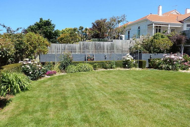 Photo of property in 5 Ure Street, South Hill, Oamaru, 9400