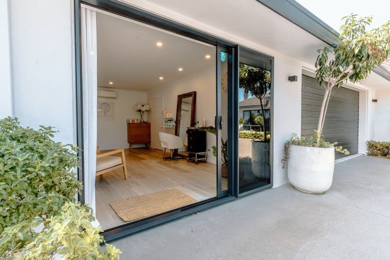 Photo of property in 16 Tomika Crescent, Papamoa Beach, Papamoa, 3118