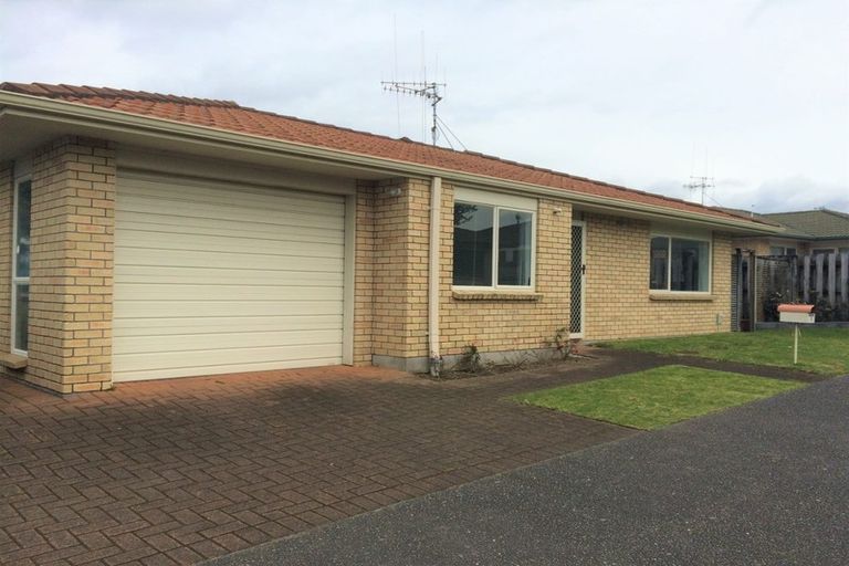 Photo of property in 1 Abbey Way, Judea, Tauranga, 3110