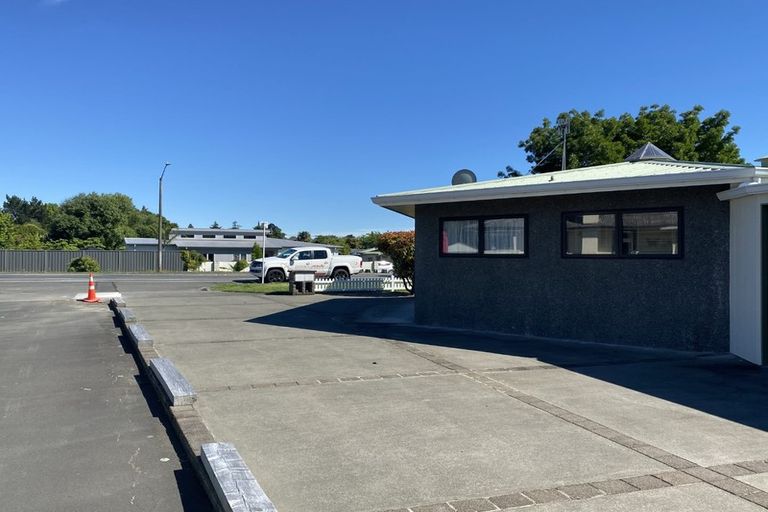 Photo of property in 41 Middle Road, Havelock North, 4130