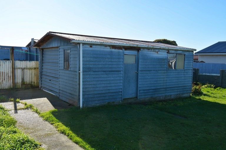 Photo of property in 272 Conyers Street, Strathern, Invercargill, 9812