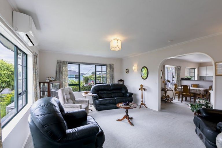 Photo of property in 11 Church Lane, Waipukurau, 4200