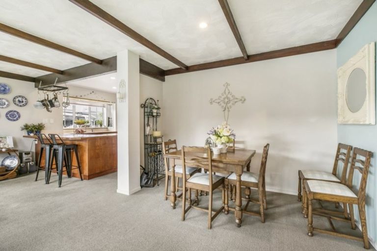 Photo of property in 57 Wordsworth Street, Leamington, Cambridge, 3432