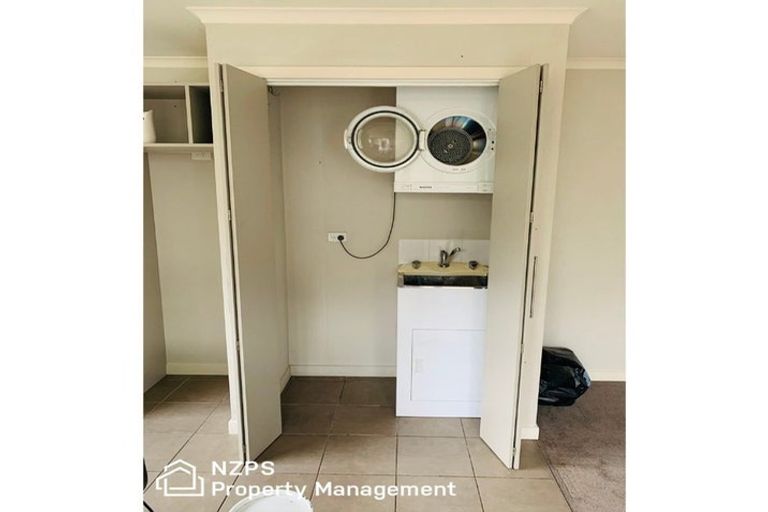 Photo of property in 39 Mooltan Street, Halfway Bush, Dunedin, 9010