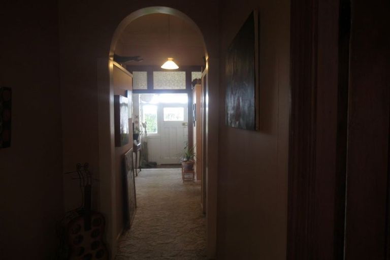 Photo of property in 61 Fergusson Street, Woodville, 4920